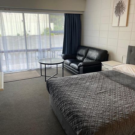 Aaron Court Motel Whangarei Dış mekan fotoğraf