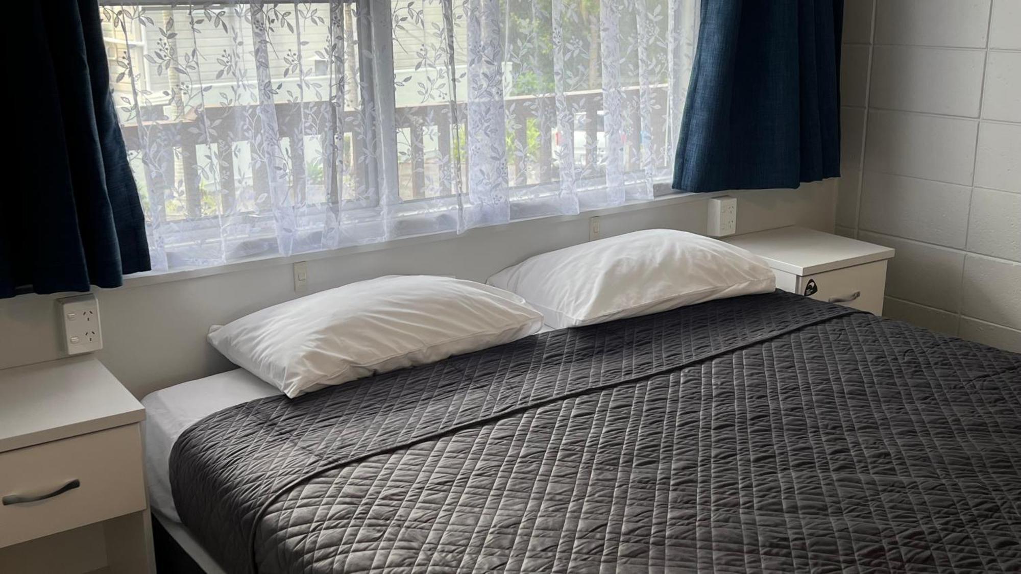 Aaron Court Motel Whangarei Dış mekan fotoğraf
